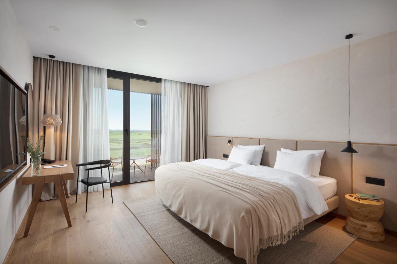 Hotel Materra 오시예크 외부 사진