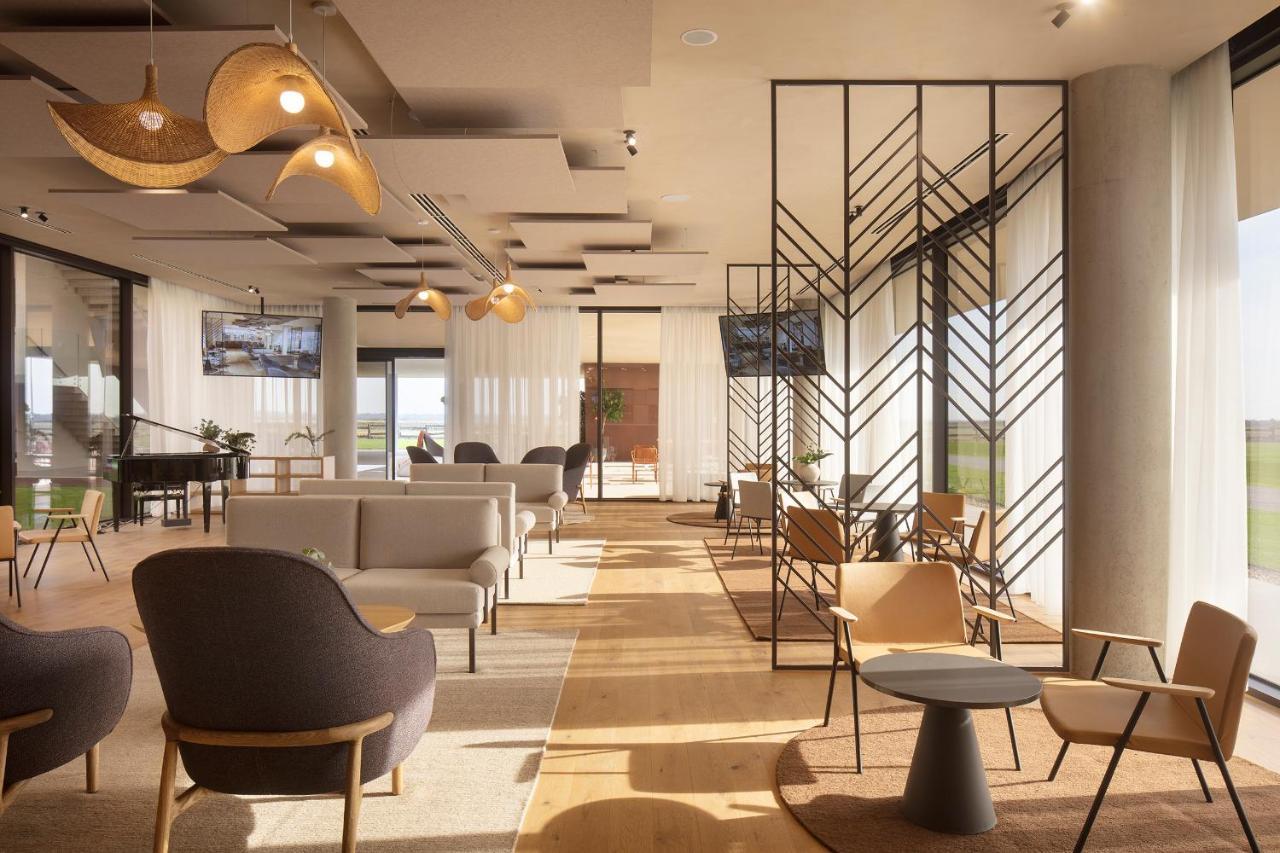 Hotel Materra 오시예크 외부 사진